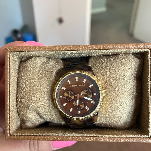 Michael Kors Watch - Picture 1 of 1
